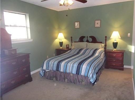 5th image of 1212 Oaklawn Dr