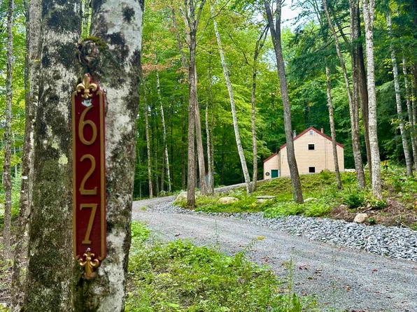 627 Glen Road, Peru, VT 05152
