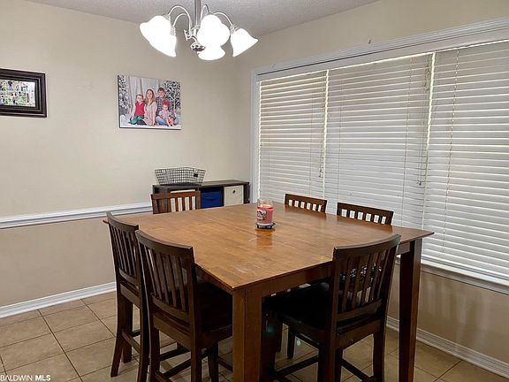 3rd image of 7160 Black Spruce Ct