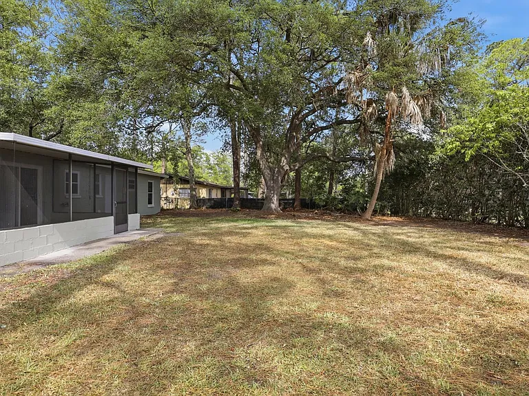 2659 NW 57th Pl — Photo 25