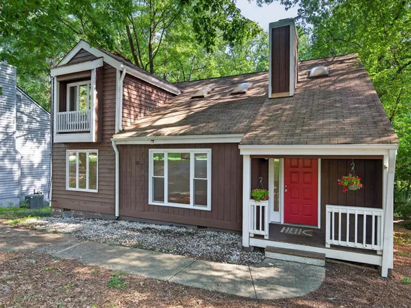 19 Copper Hill Ct, Durham, NC 27713