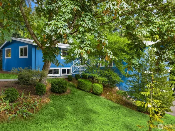 6930 94th Avenue SE, Mercer Island, WA 98040