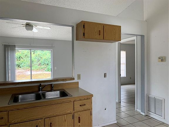 5th image of 2861 Kraft Dr