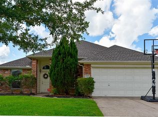 1303 Collier Point Ln, Fresno, TX 77545