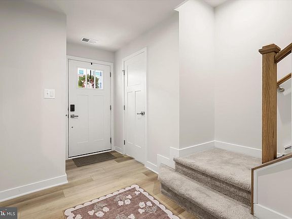 2nd image of 3059 Strasbaugh Dr