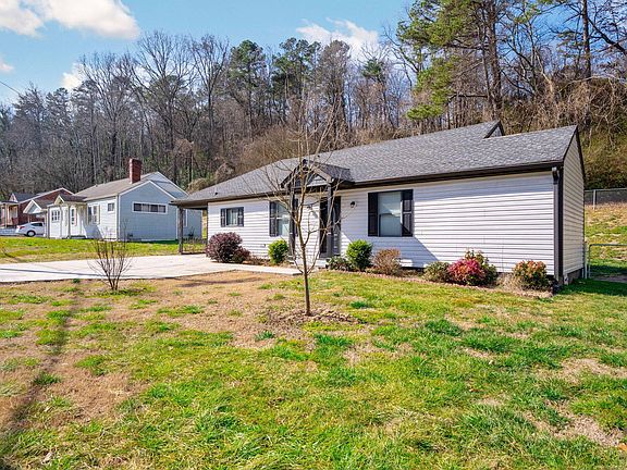 2nd image of 119 Hogan Rd