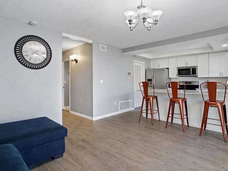 4166 Balboa Way — Photo 6