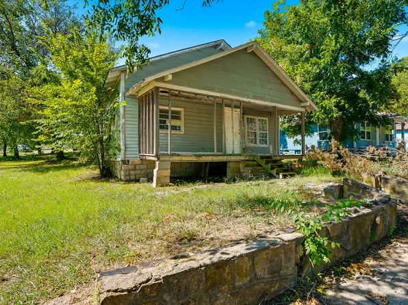 315 E 15th St, Ada, OK 74820