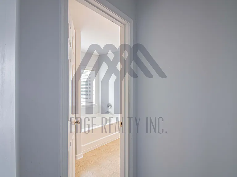 110 Spring Lakes Dr — Photo 42