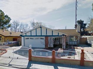 1048 Lightcap St, Lancaster, CA 93535