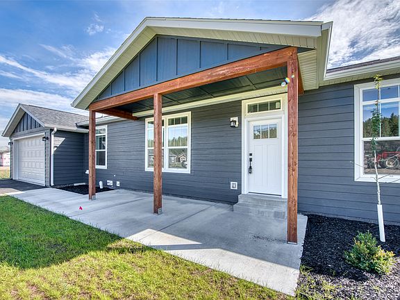 4th image of 131 Nicholson Way