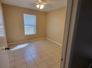 3414 Colonial Dr, Fort Worth, TX 76140
