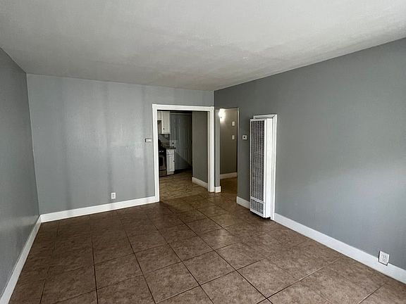 2nd image of 521 Eye St #B