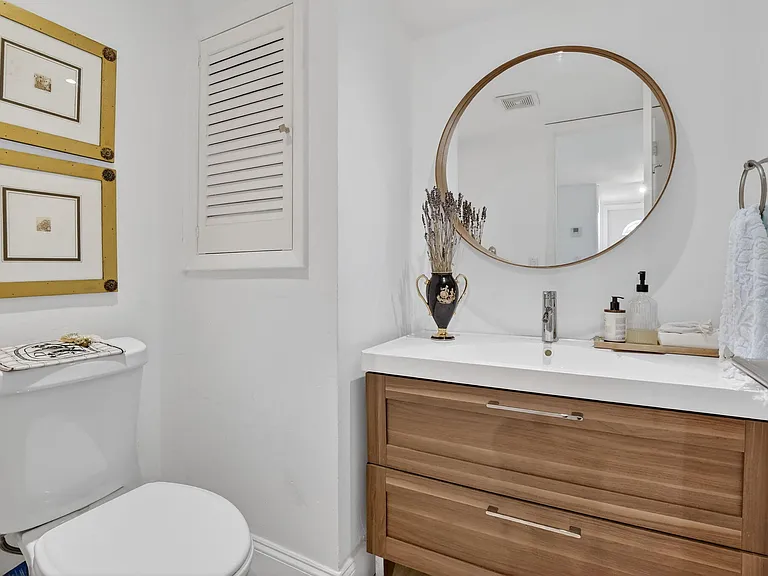 9820 S Hollybrook Lake Dr #306 — Photo 2