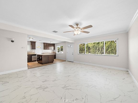 5th image of 11326 Ranchito St