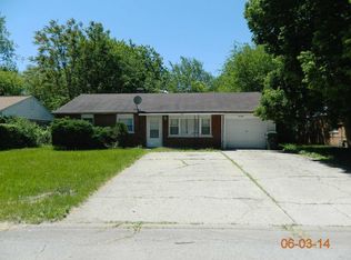 15340 Parkside Dr, Markham, IL 60428