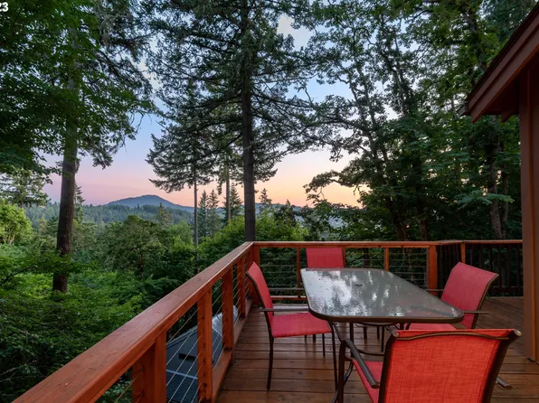 2780 Cresta De Ruta St, Eugene, OR 97403