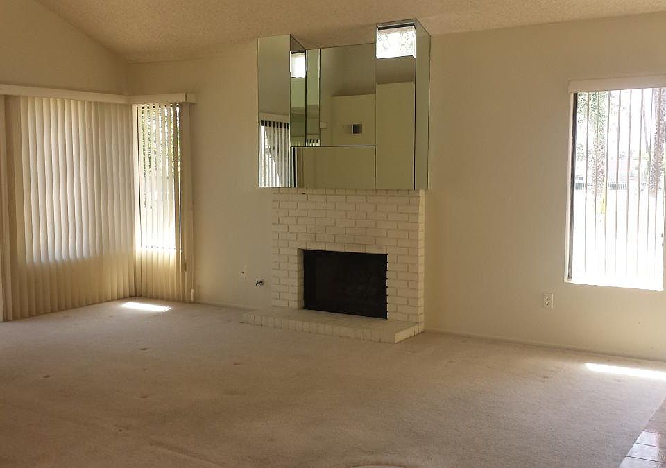 Living Room & Fireplace