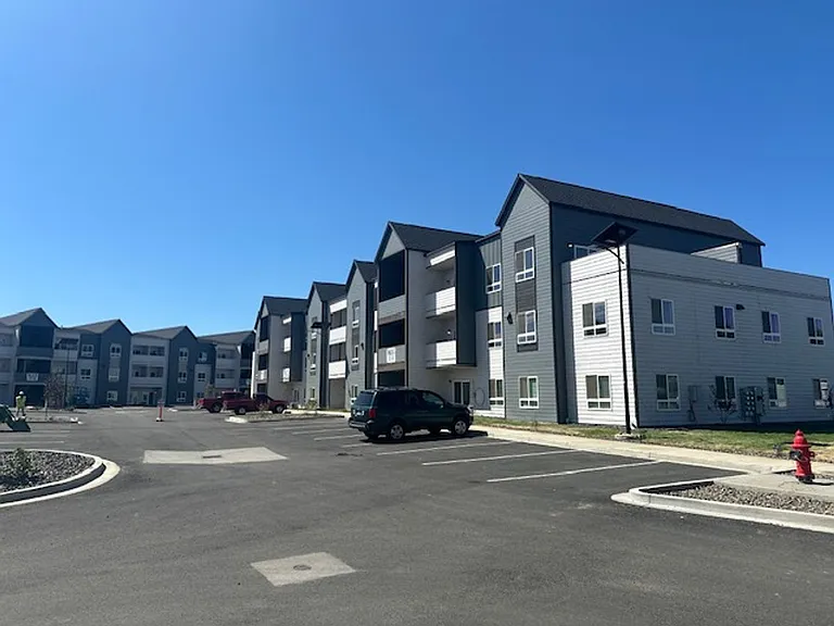 Modern Heights Apartments — Photo 17