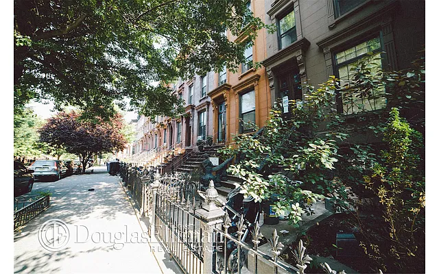 Rented by Douglas Elliman | media 14
