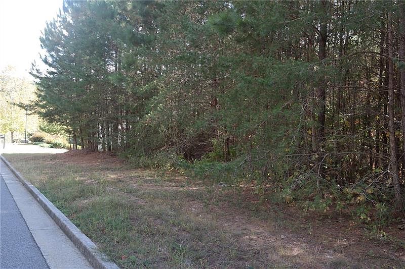 1st image of 252 Creek View Pl