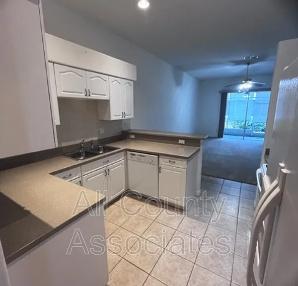 12147 Putter Green Ct — Photo 5