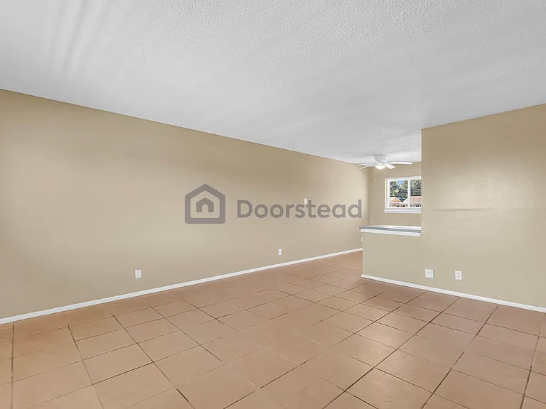 9400 Montrose Ct #31 — Photo 3