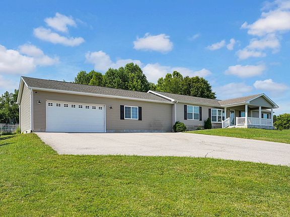 3rd image of 110 Brinegar Dr