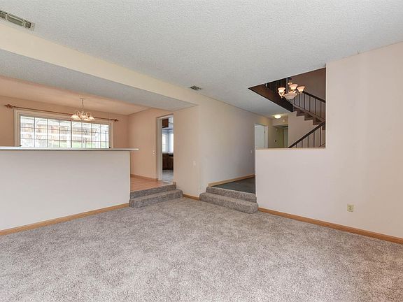 5th image of 9283 Blue Oak Dr