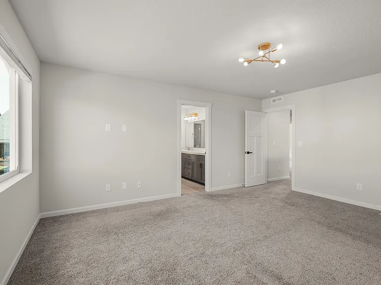 6191 SE 24th St — Photo 16