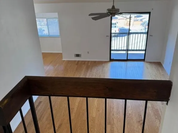 32 Summit Ct, Clinton Twp., NJ 08801