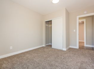 1711 Midvale Dr, San Diego, CA 92105