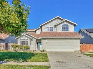 1133 Cape Cod Way, Salinas, CA 93906