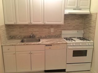 64-85 Saunders St #E7, Rego Park, NY 11374