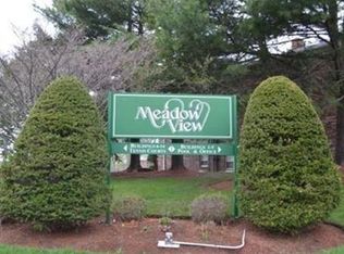 9 Walker Rd APT 11, North Andover, MA 01845