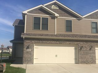 1308 Myrtle Beach Ave, Champaign, IL 61822