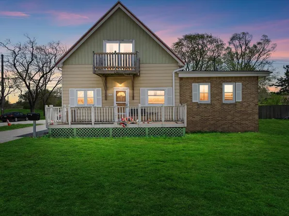 5102 S Nicholson AVENUE, Cudahy, WI 53110