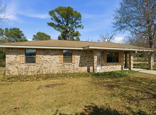 914 Oak Hill Rd, Poplarville, MS 39470
