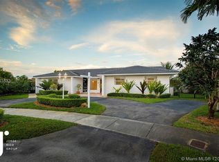 7105 SW 92nd Ct, Miami, FL 33173