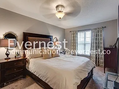 157 Shadow Glen Dr — Photo 12