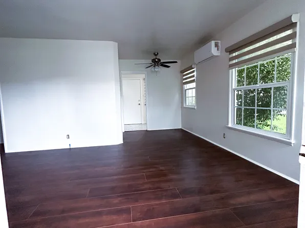 7033 Flight Ave #7033, Los Angeles, CA 90045