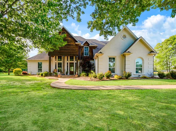 3835 48th St NE, Paris, TX 75462