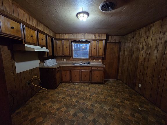 2nd image of 921 Lastrapes St #2