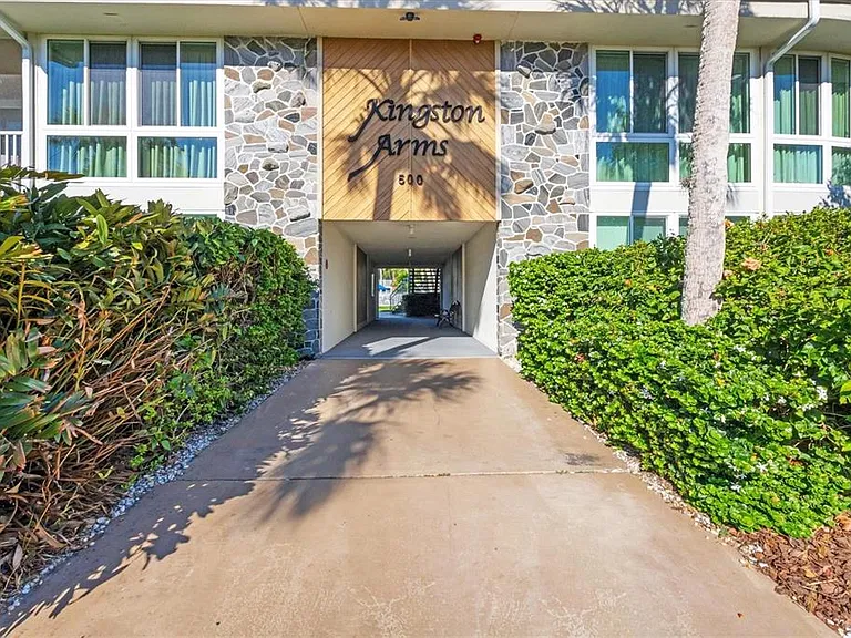500 S Washington Dr #6B — Photo 2