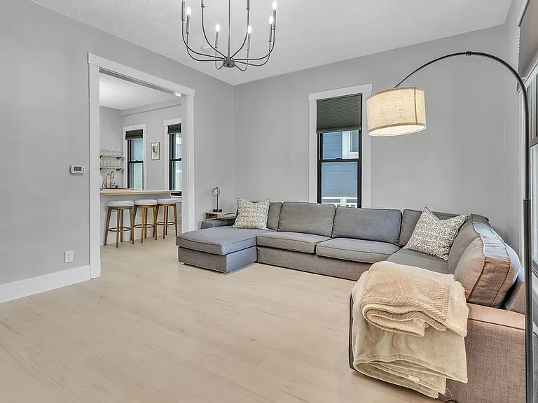 139 S 8th St #137 — Photo 1