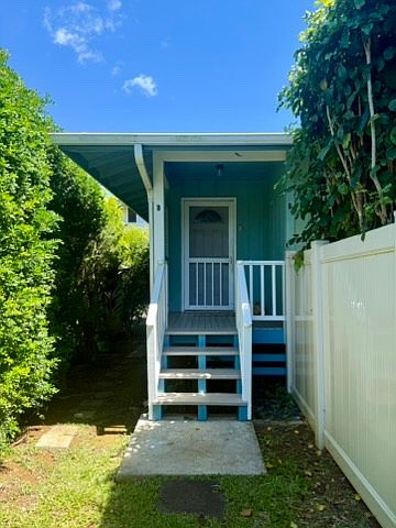 1st image of 2445B Liliuokalani St