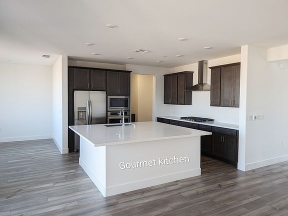 5th image of 4380 Greenshank Cir