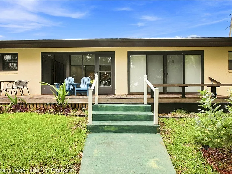3 Charlton Dr — Photo 33