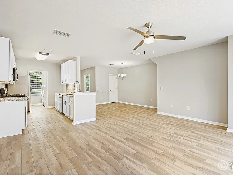 6123 Fishhawk Crossing Blvd — Photo 9