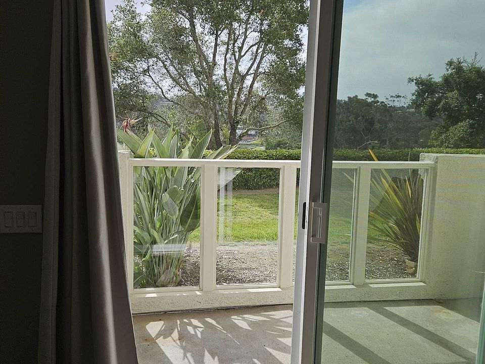 1st image of 30902 Clubhouse Dr Unit 30E